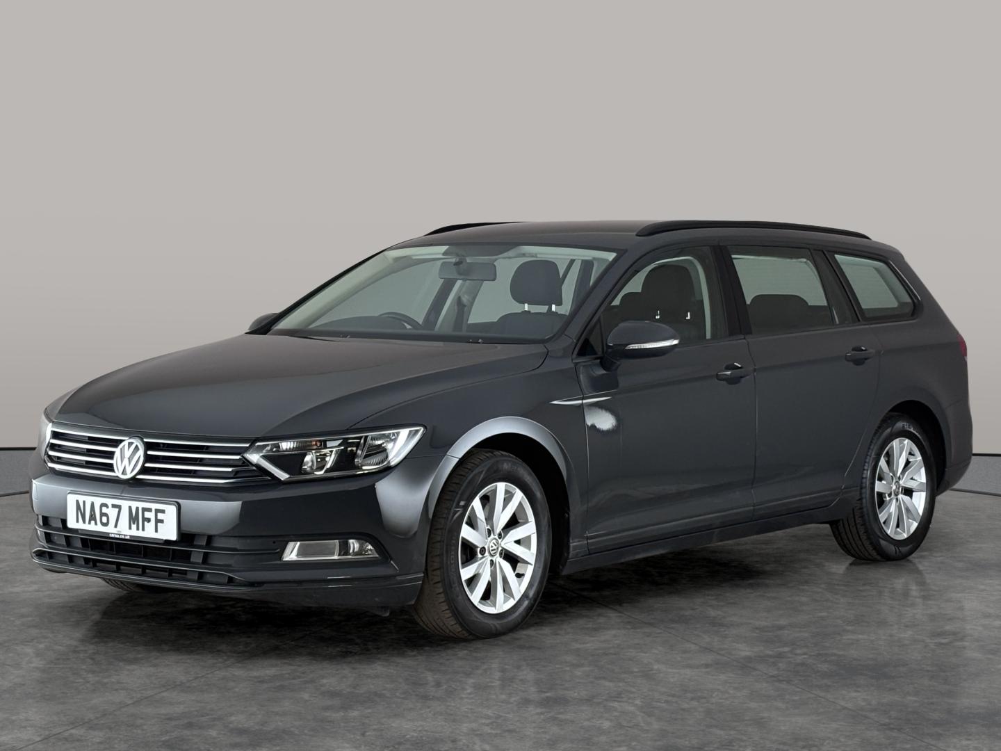 2017 VOLKSWAGEN PASSAT