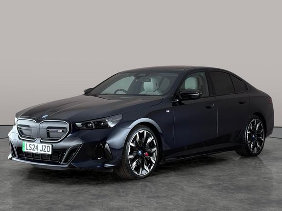 BMW i5