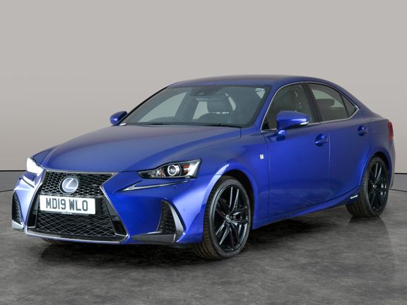 Lexus IS