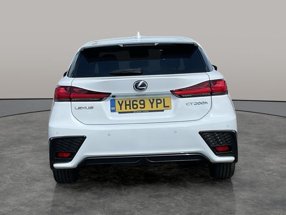 Lexus ct 200h