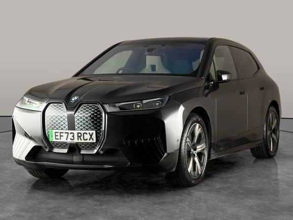 BMW iX
