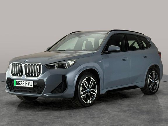 BMW iX1