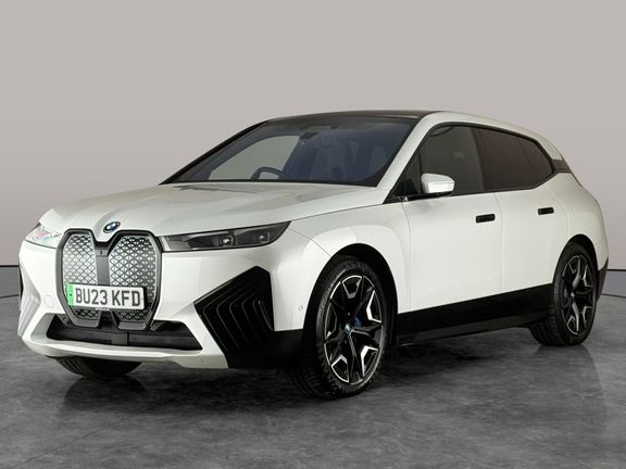 BMW iX