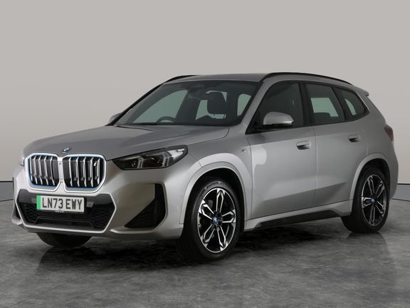 BMW iX1