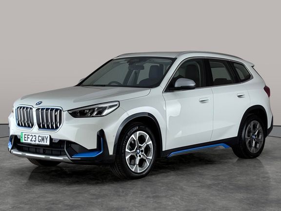 BMW iX1