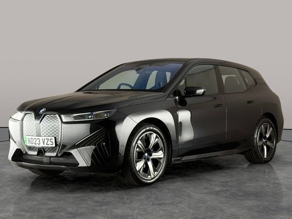 BMW iX