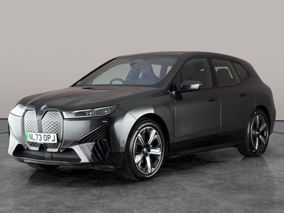 BMW iX
