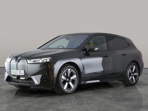 BMW iX