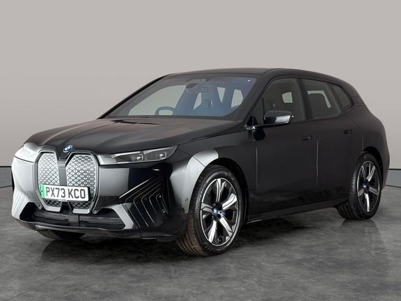 BMW iX