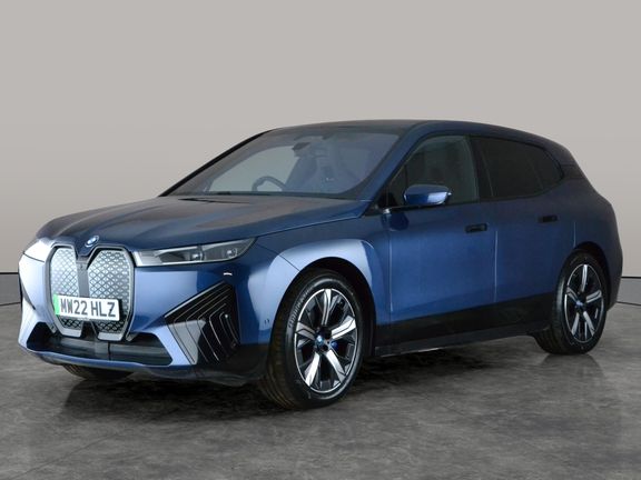 BMW iX