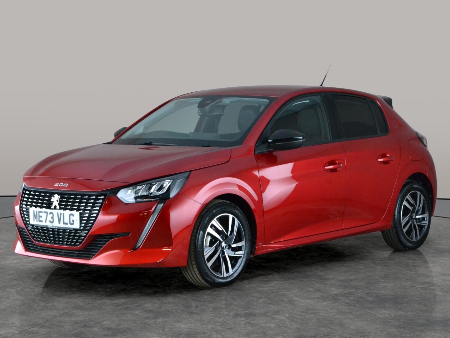 Peugeot 208 listing photo