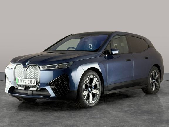 BMW iX