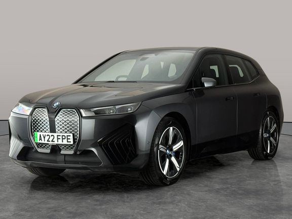 BMW iX