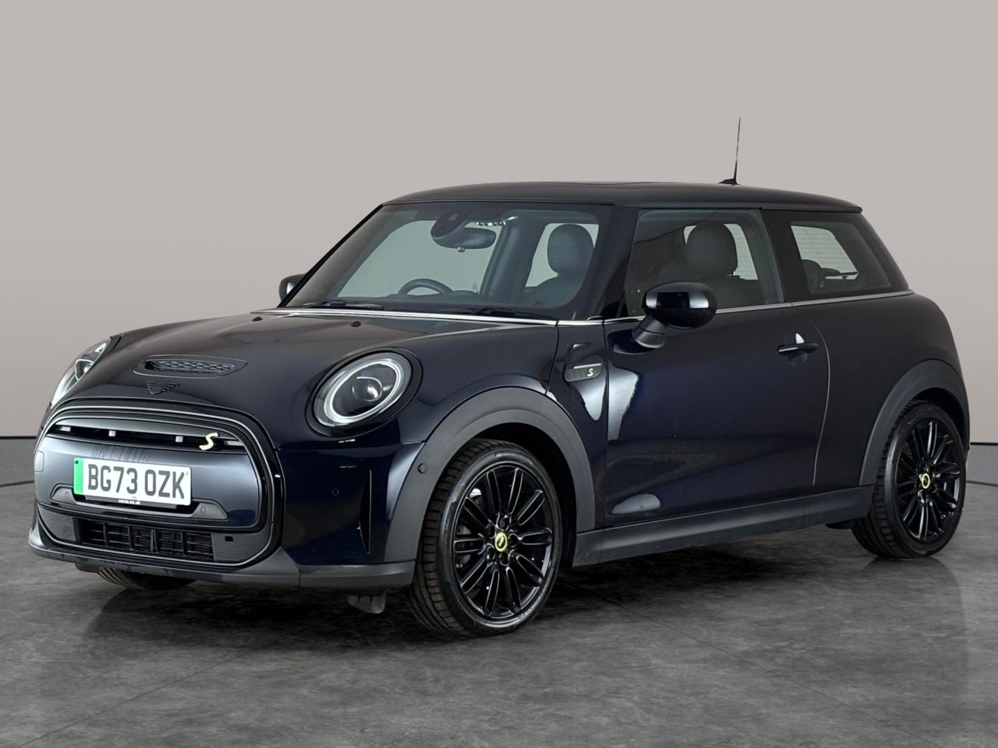 Mini Electric Hatch